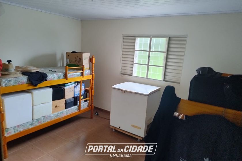 Ch&aacute;cara &agrave; venda - 6400m&sup2; - FUNDOS DO JARDIM PAC&Iacute;FICO