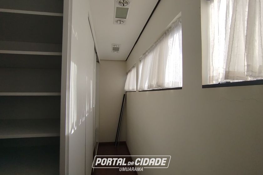 Casa &agrave; venda - 406m&sup2; - Zona II