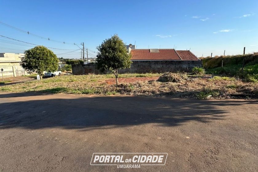 Terreno &agrave; venda - 237m&sup2; - JARDIM PACIFICO