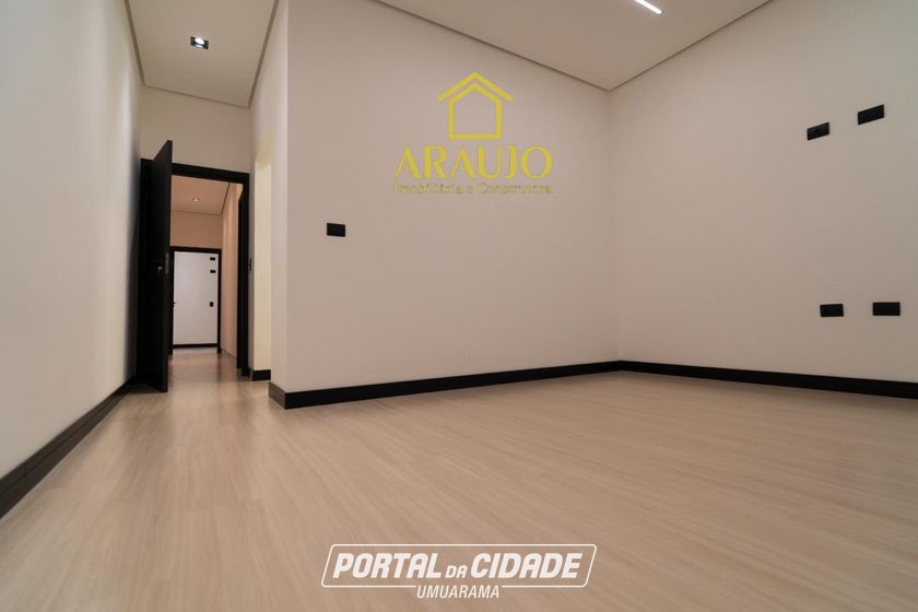 Casa &agrave; venda - 250m&sup2; - Zona VII