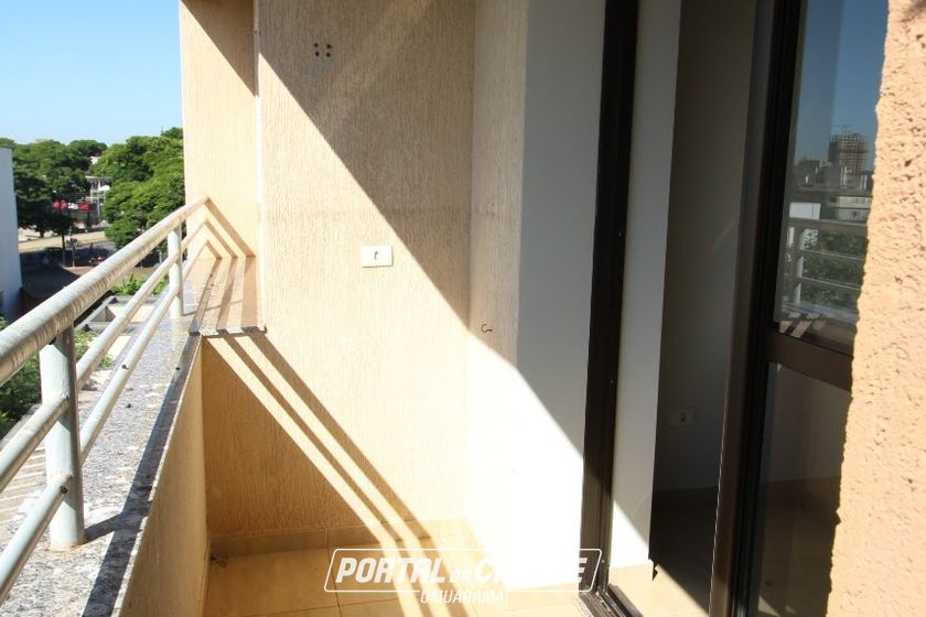 Apartamento para alugar - 67m&sup2; - Zona I