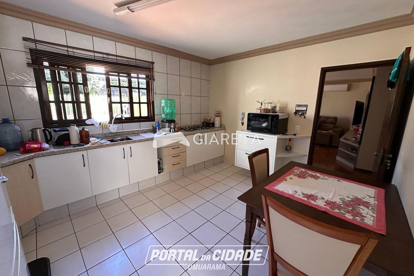Casa &agrave; venda - 167m&sup2; - CENTRO