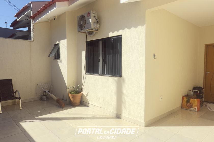 Casa &agrave; venda - 240m&sup2; - Parque Alto da Paran&aacute;