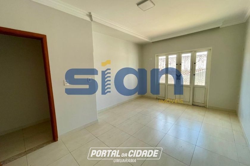 Casa &agrave; venda - 267m&sup2; - Zona II