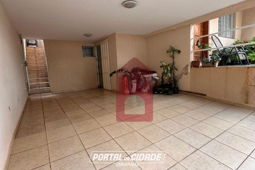 Casa &agrave; venda - 243m&sup2; - Zona V