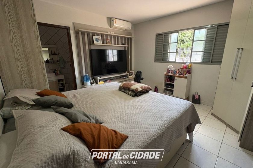 Casa &agrave; venda - 252m&sup2; - Parque Bandeirantes