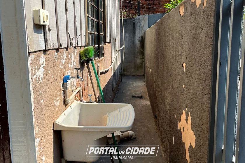 Casa &agrave; venda - 90m&sup2; - Zona V