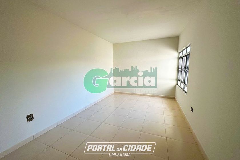 Casa &agrave; venda - 225m&sup2; - Zona II