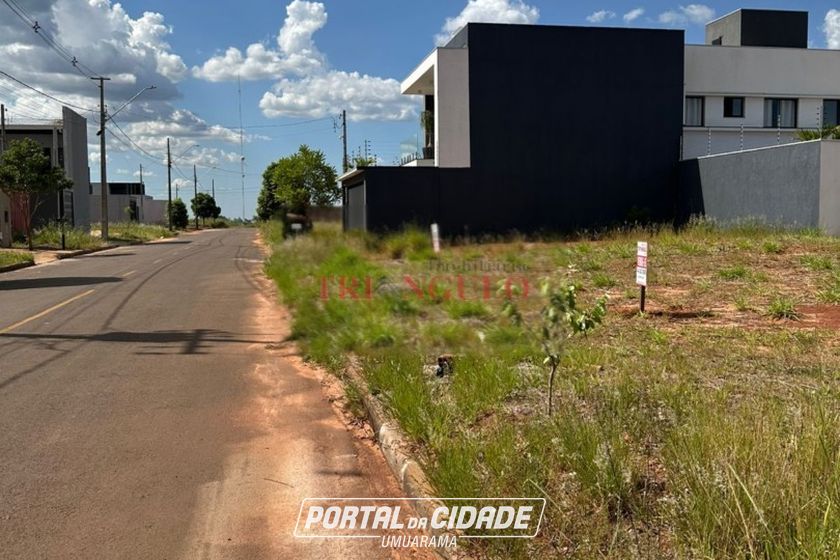 Terreno &agrave; venda - 192m&sup2; - JARDIM TRIANON
