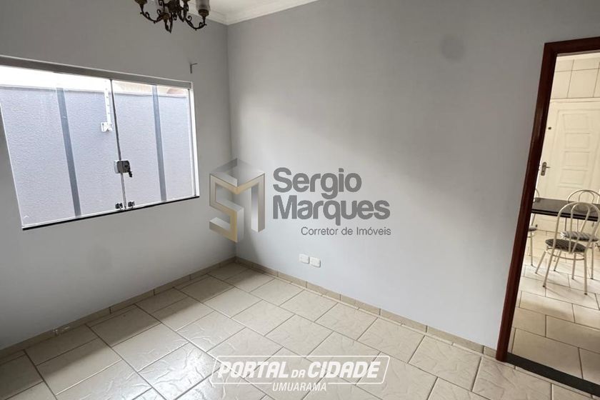 Casa &agrave; venda - 250m&sup2; - Jardim Bandeirantes
