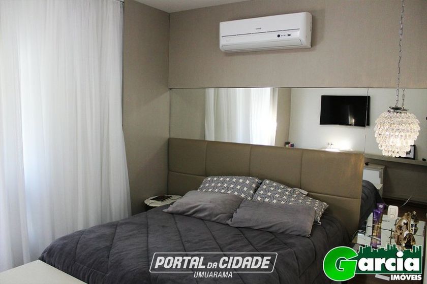 Sobrado &agrave; venda - 300m&sup2; - Jardim Veleiros