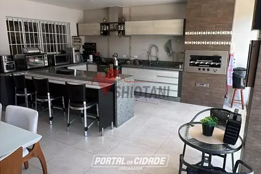 Sobrado &agrave; venda - ZONA I
