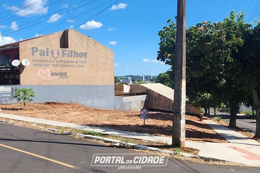 Terreno &agrave; venda - 412m&sup2; - Parque do Lago