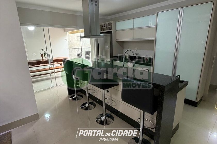 Casa &agrave; venda - 200m&sup2; - Zona I