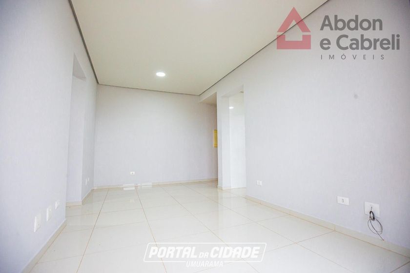 Apartamento &agrave; venda - 76m&sup2; - Zona I