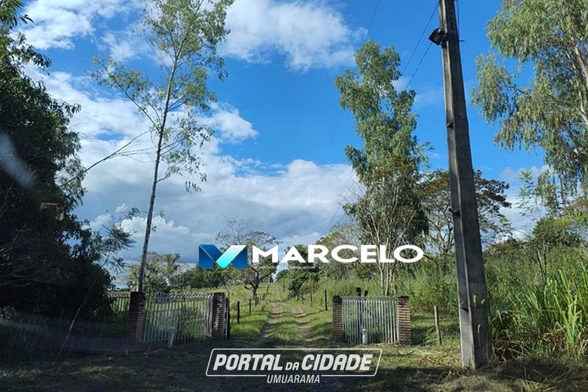 Ch&aacute;cara &agrave; venda - 26m&sup2; - PR 489
