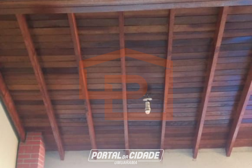 Casa &agrave; venda - 110m&sup2; - Zona I - A