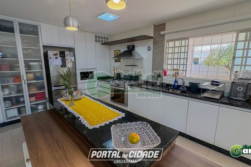 Casa &agrave; venda - 900m&sup2; - Parque Cidade Jardim