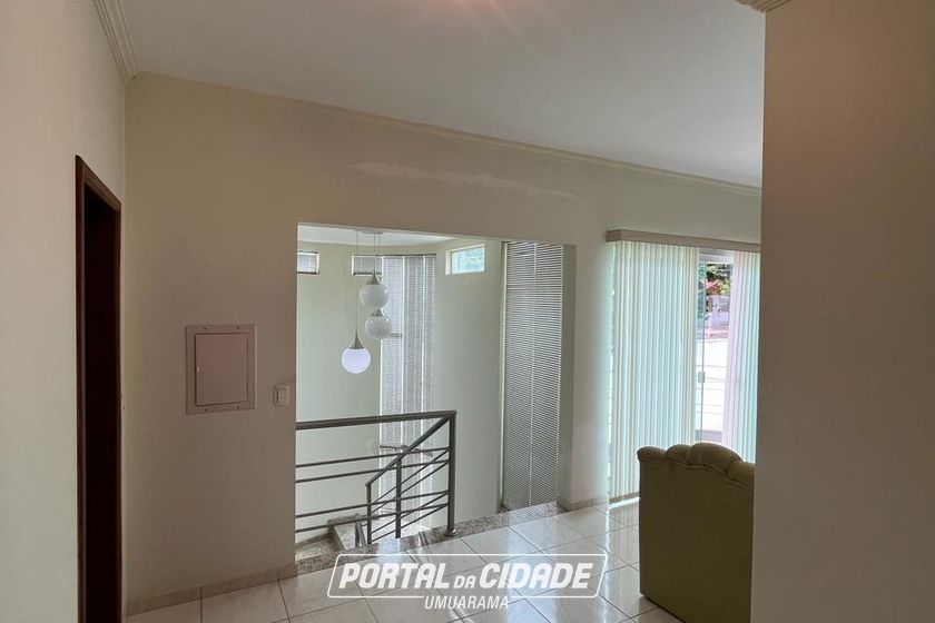 Sobrado &agrave; venda - 360m&sup2; - Zona III