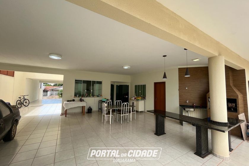 Sobrado &agrave; venda - 360m&sup2; - Zona III