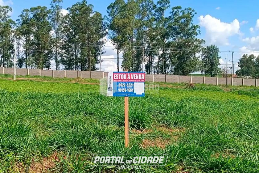 Terreno &agrave; venda - 300m&sup2; - Vila Serena Risort