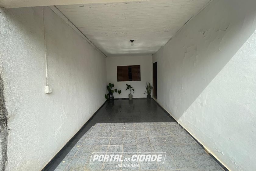 Casa &agrave; venda - 96m&sup2; - CONJUNTO RESIDENCIAL OURO PRETO