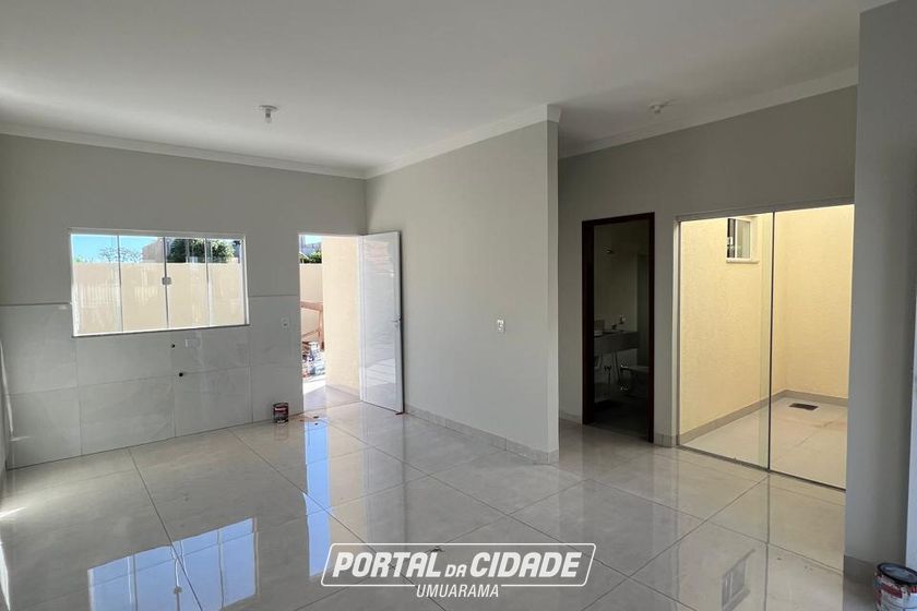 Casa &agrave; venda - 200m&sup2; - Jardim Real