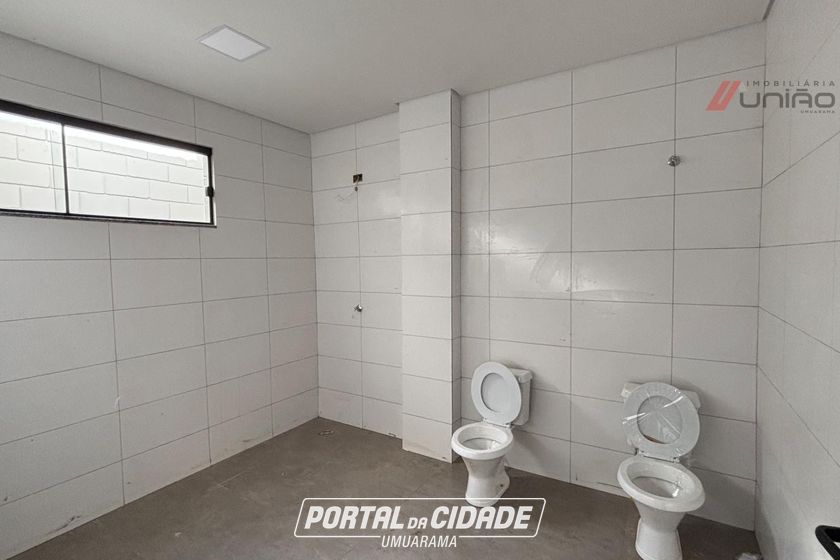 Sal&atilde;o Comercial para alugar - 1000m&sup2; - Parque Industrial II