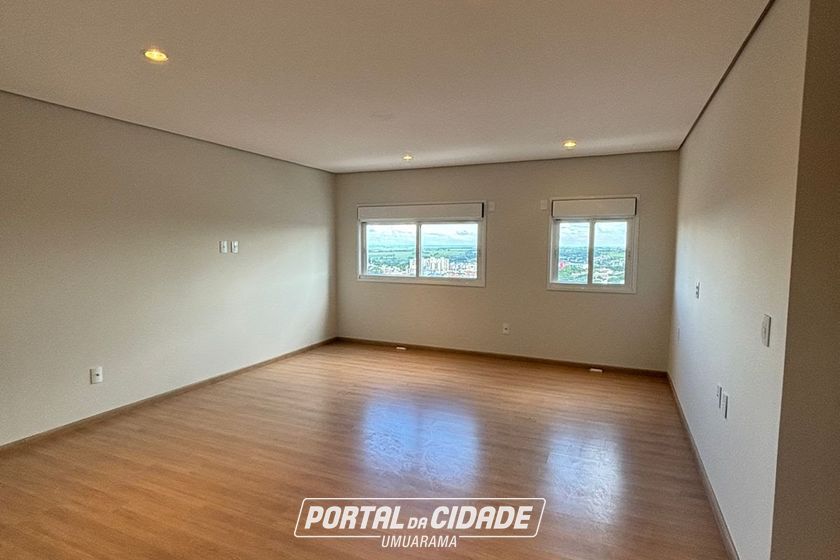 Apartamento para alugar - 180m&sup2; - Zona III
