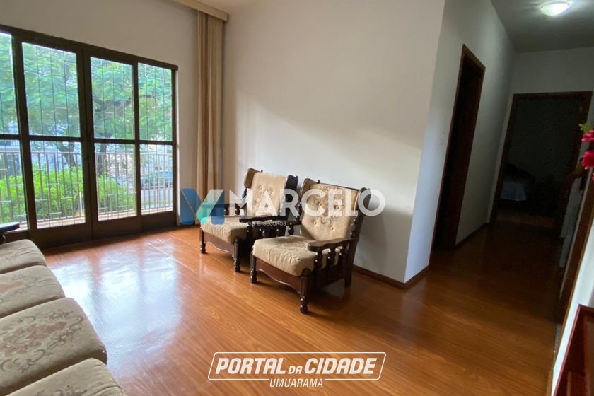 Sobrado &agrave; venda - 223m&sup2; - Zona II