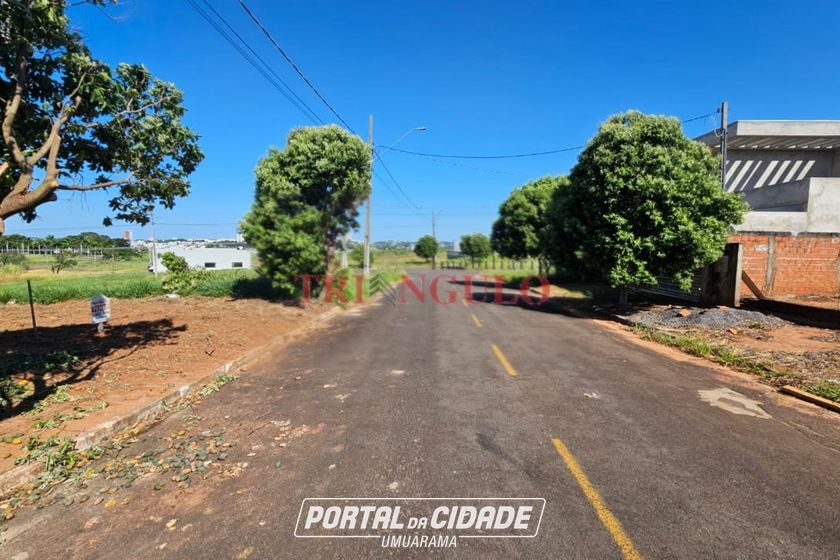 Terreno &agrave; venda - 220m&sup2; - PARQUE RESIDENCIAL METROPOLITANO