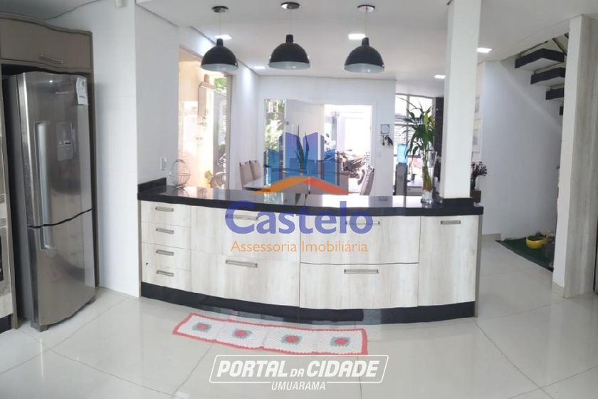 Casa &agrave; venda - 100m&sup2; - Parque Alto da Paran&aacute;