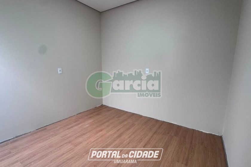 Casa &agrave; venda - 100m&sup2; - JARDIM COLORADO