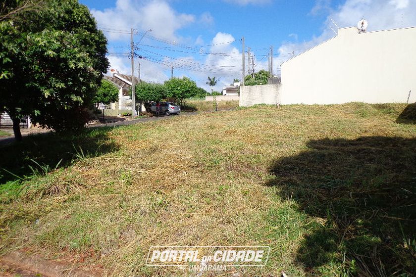 Terreno &agrave; venda - 247m&sup2; - Jardim Morumbi