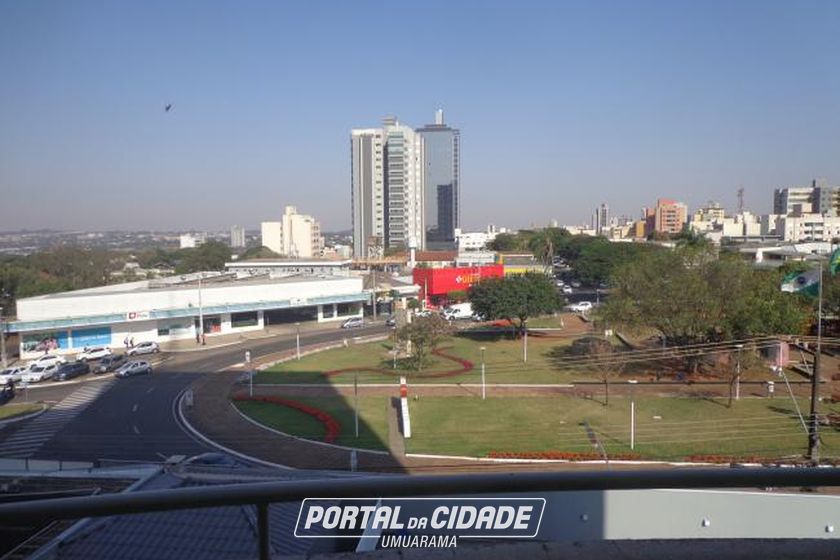 Apartamento &agrave; venda - 75m&sup2; - Zona III