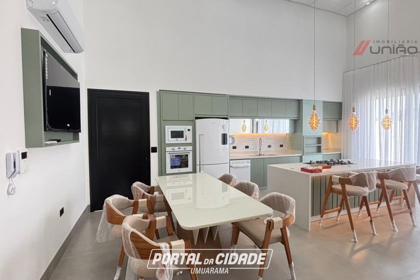 Casa &agrave; venda - 250m&sup2; - Residencial Royal Garden