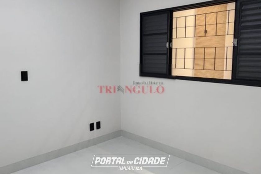 Casa &agrave; venda - 135m&sup2; - JARDIM KASKATA