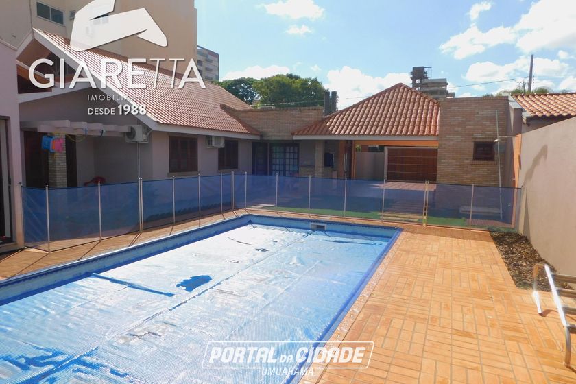 Casa &agrave; venda - 238m&sup2; - JARDIM LA SALLE