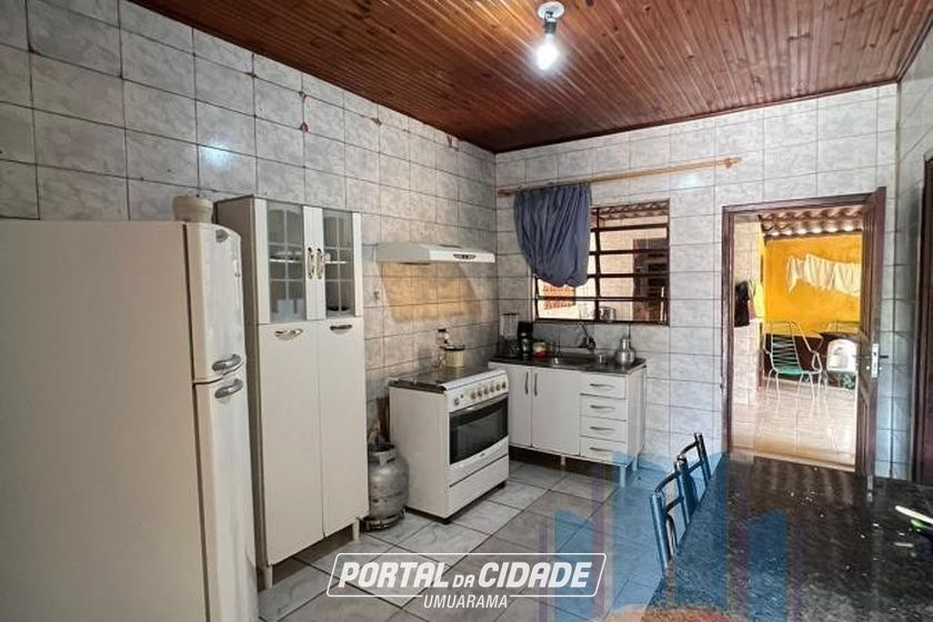 Sala Comercial &agrave; venda - 300m&sup2; - Zona V