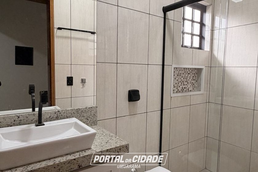 Casa &agrave; venda - 180m&sup2; - Jardim Para&iacute;so