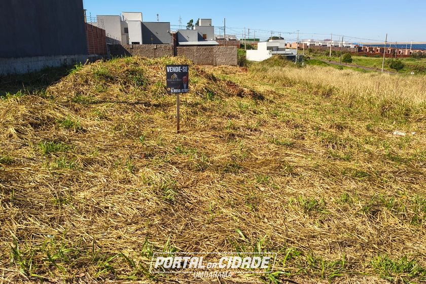Terreno &agrave; venda - 376m&sup2; - Parque Firenze