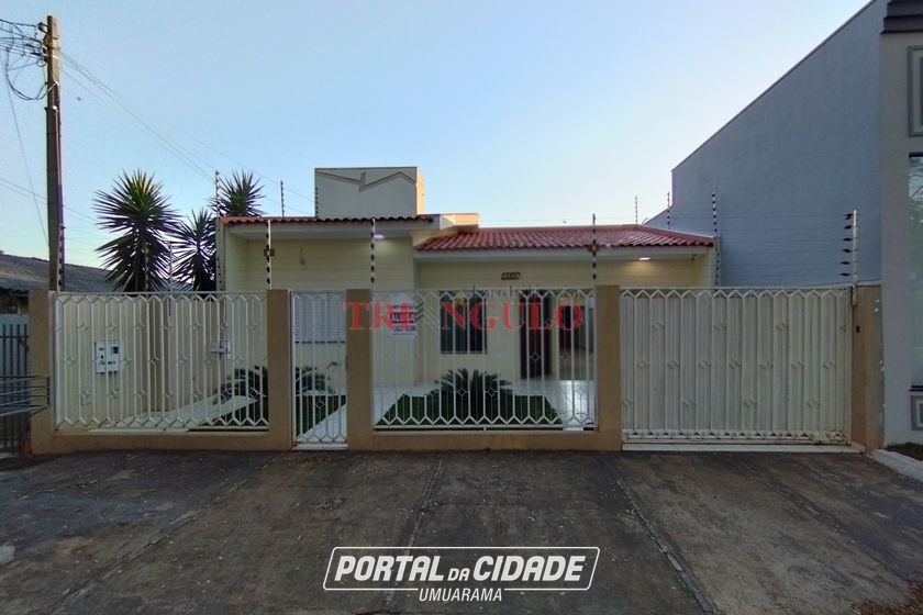 Casa &agrave; venda - 144m&sup2; - ZONA III