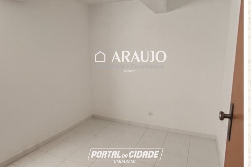 Sala Comercial para alugar - 127m&sup2; - Zona III