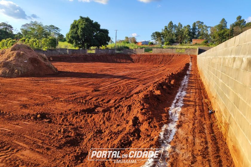 Ch&aacute;cara &agrave; venda - 5000m&sup2; - PR 323