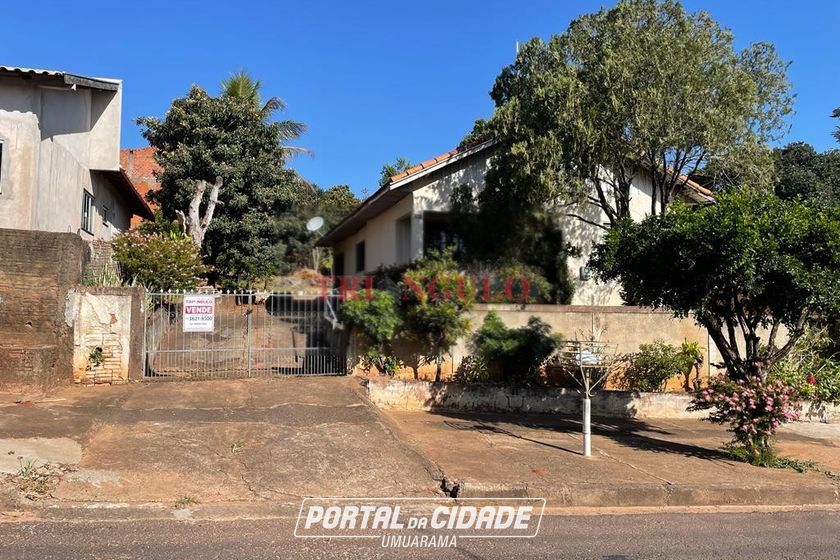 Casa &agrave; venda - 75m&sup2; - ZONA V