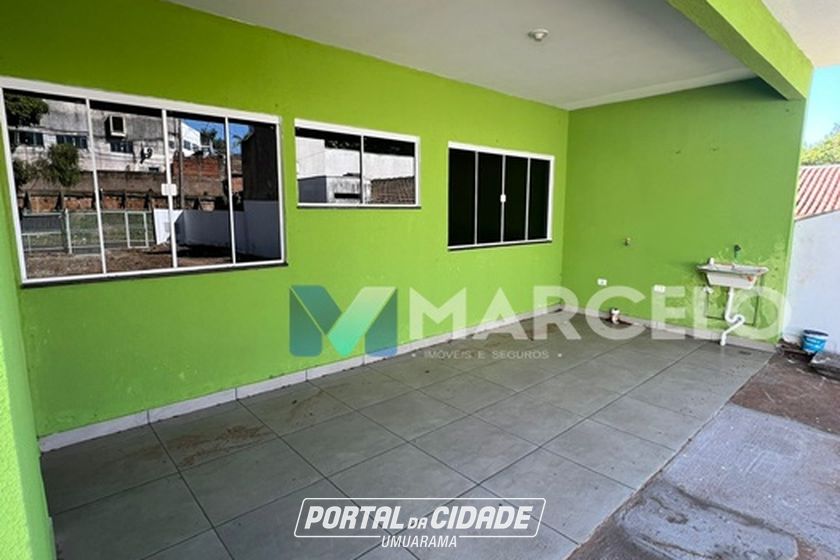 Casa &agrave; venda - 100m&sup2; - Zona III