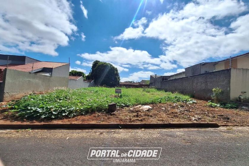 Terreno &agrave; venda - 529m&sup2; - Zona VI