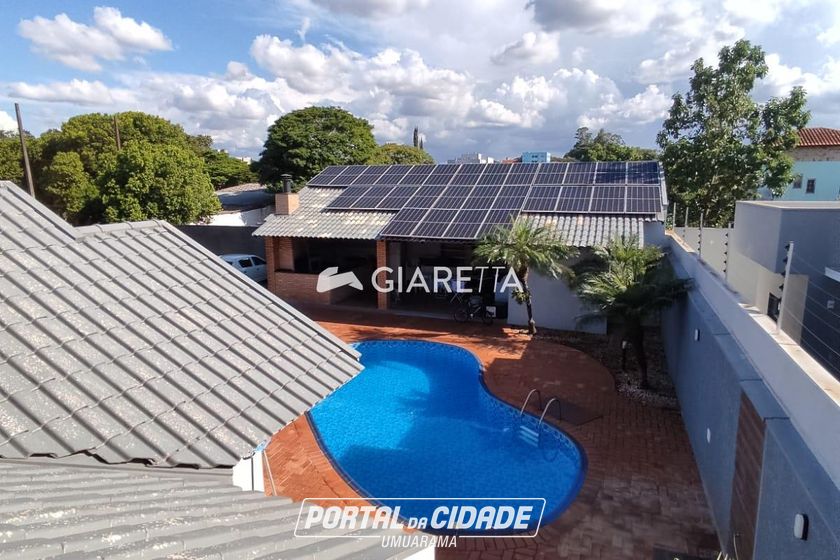 Casa &agrave; venda - 264m&sup2; - JARDIM GISELA
