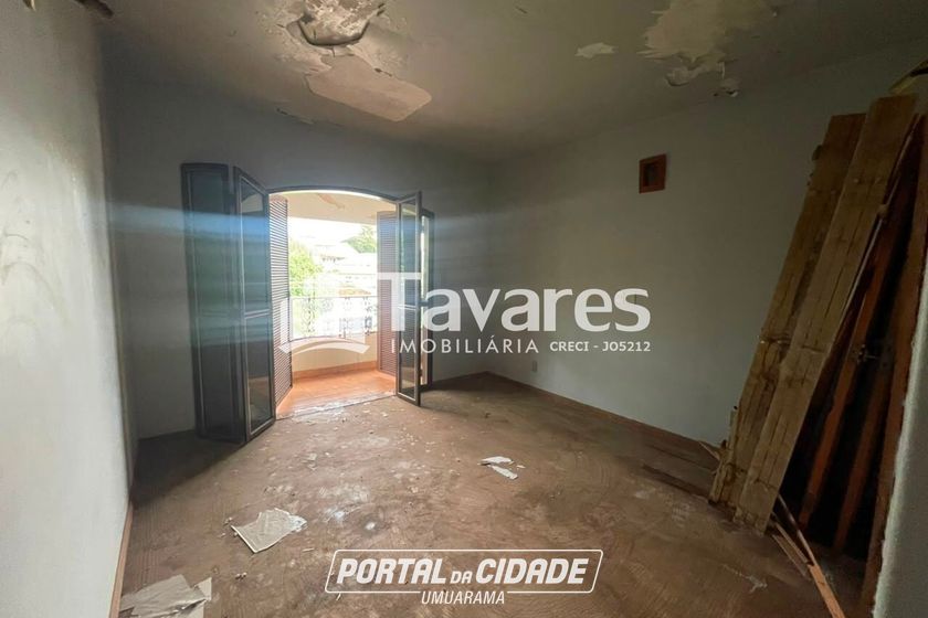 Casa &agrave; venda - 1000m&sup2; - Zona I