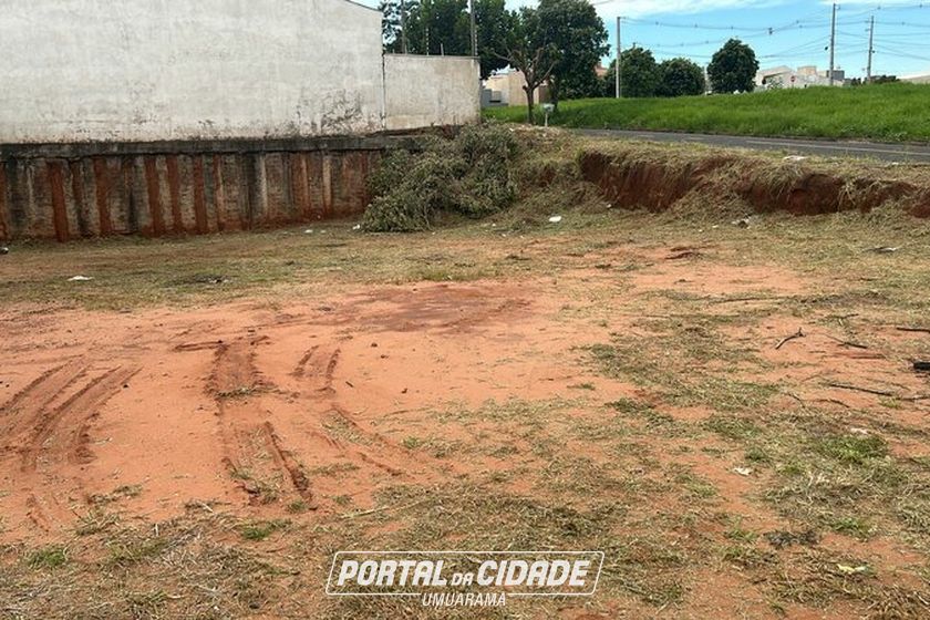 Terreno &agrave; venda - 468m&sup2; - Jardim vila rica